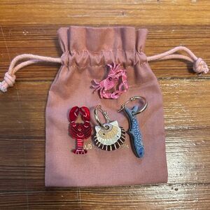 Wolf and Moon Beach Day Hoop Set